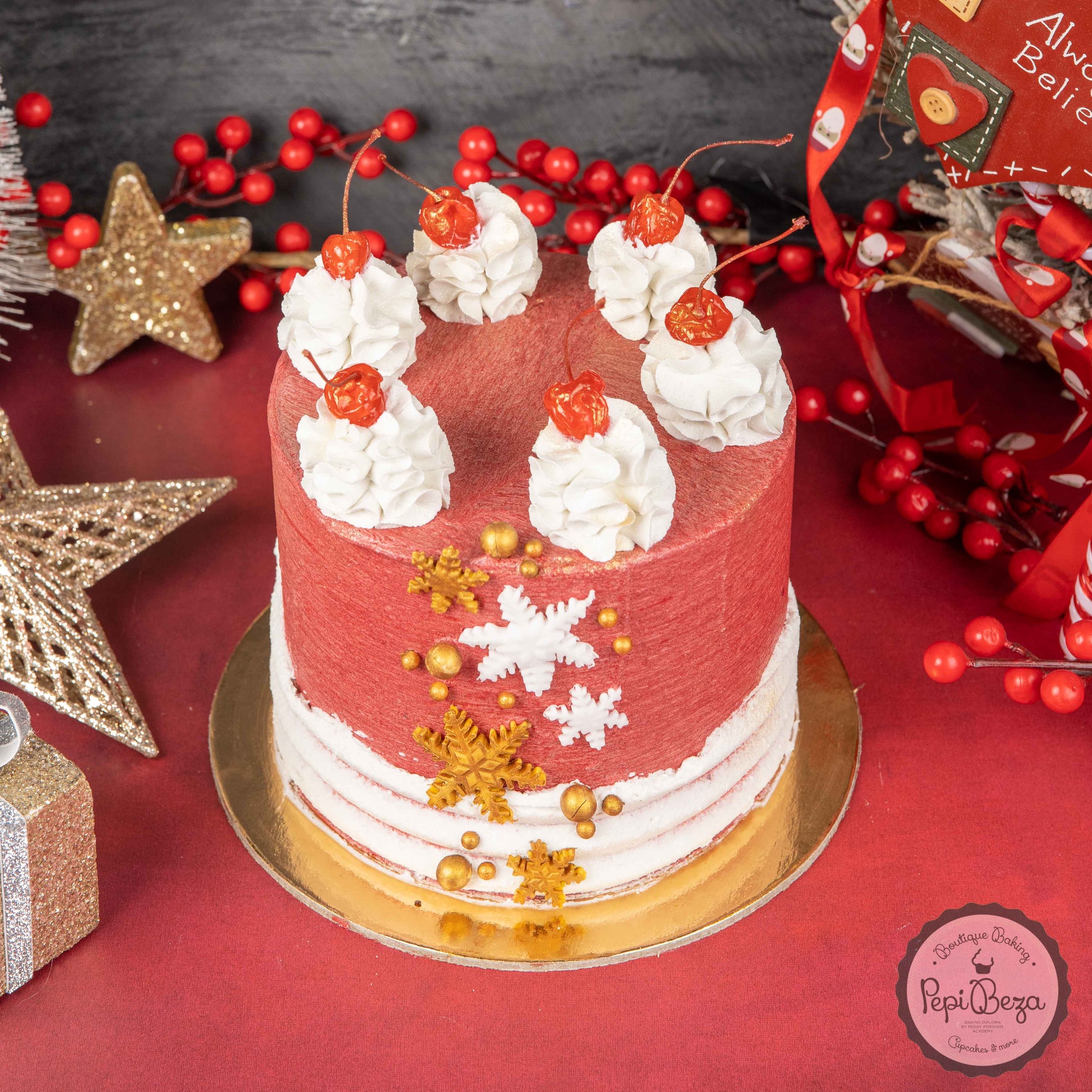 Red Christmas Party Cake