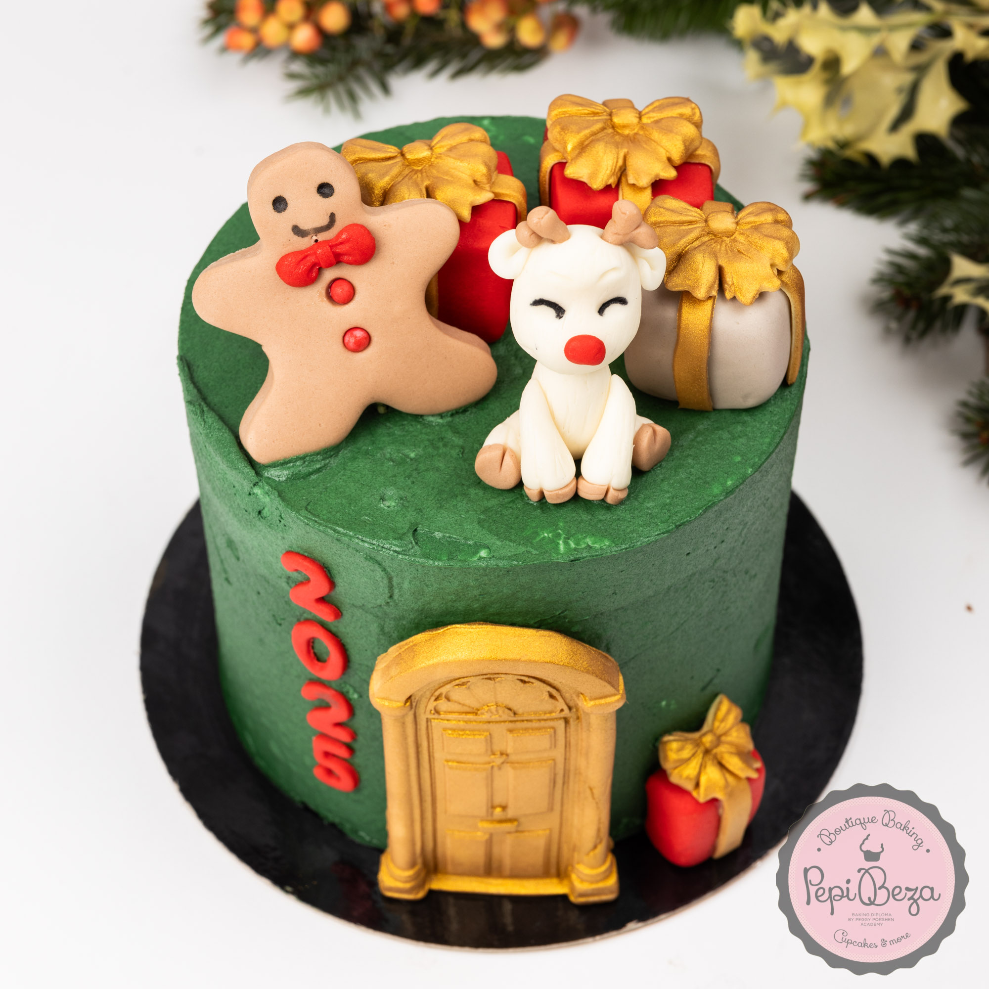 Christmas Wonderland Party Cake